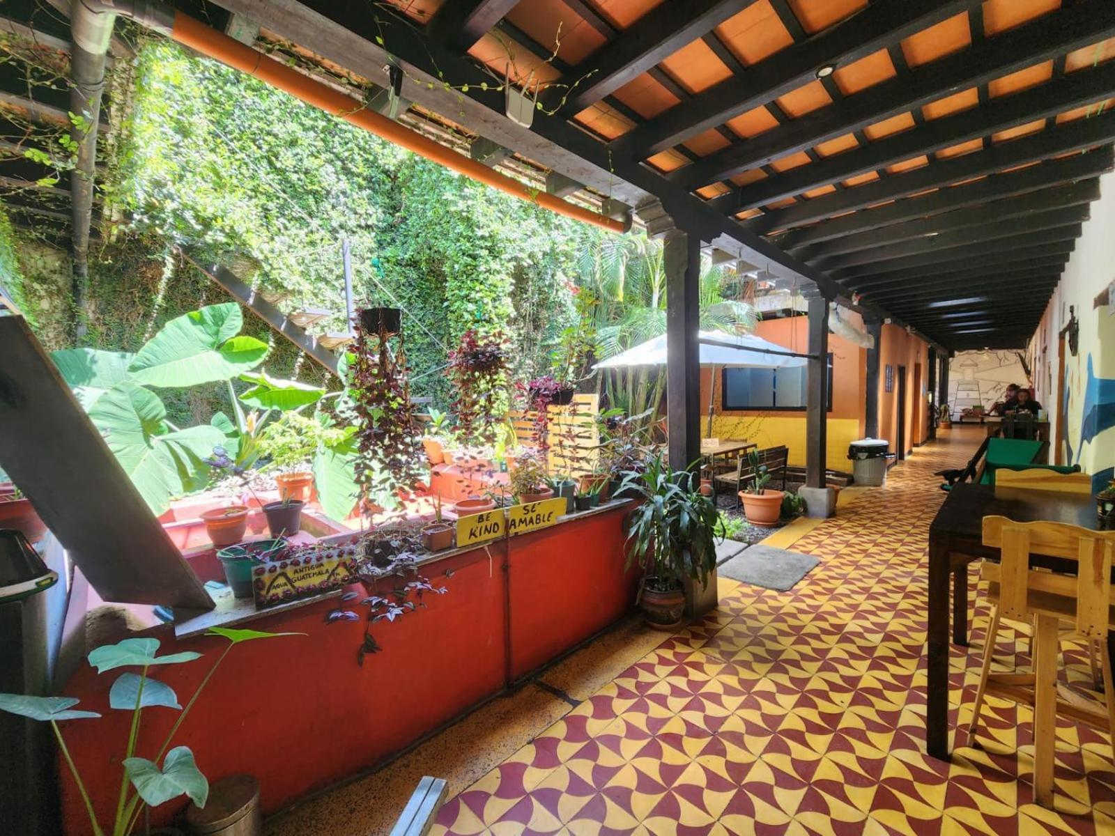 Amura Hostal Antigua Esterno foto